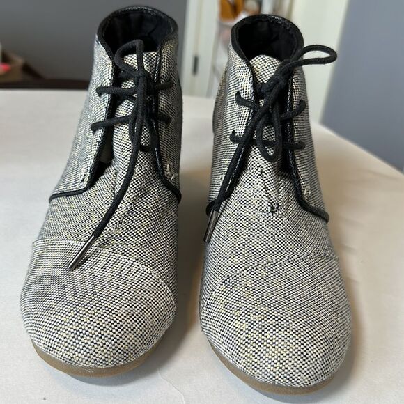 TOMS Women’s Desert Wedge Linen-Like Metallic Ankle Booties Cream/Gray Size 8.5 - Picture 5 of 13